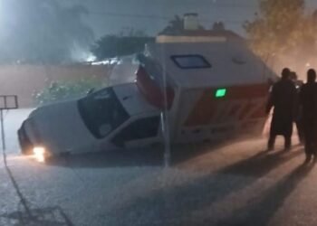 Fuertes tormentas inundan Vera, Santa Fe: una jubilada muere y hay evacuados