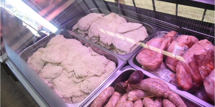 Mercado Regional de La Plata lanza ofertas imperdibles y anuncia nuevo puesto fijo de Mercados Bonaerenses para cuidar tu bolsillo