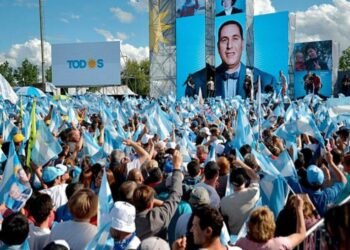 El PJ rechaza el cierre del Instituto Perón y denuncia persecución ideológica