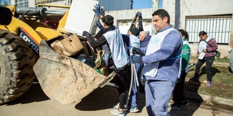 Kicillof reclama $100 mil millones a la Nación por emergencias en Buenos Aires