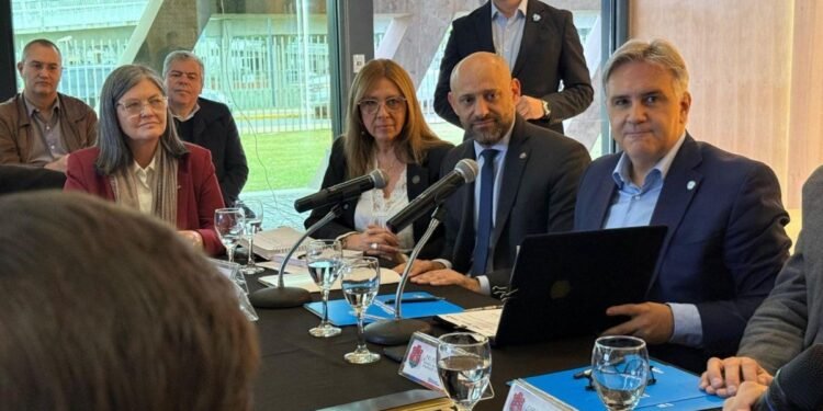 Representantes de Santa Fe buscan fortalecer la competitividad exportadora en la región