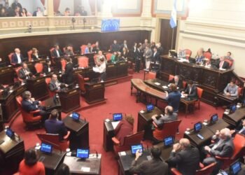 El Senado provincial debatirá la reelección indefinida de legisladores este jueves
