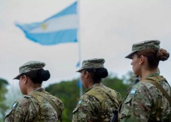 Gobierno lanza Servicio Militar Voluntario con beneficios sociales y laborales