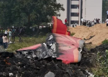 Un avión de Air India se estrella en Ahmedabad y deja 290 muertos