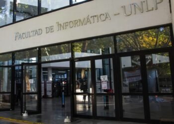 Estudiantes de Informática en la UNLP enfrentan un 94% de desaprobación en examen