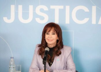 Cristina Kirchner condenada a devolver $85.000 millones al Estado por Vialidad