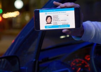 Más de 20 provincias habilitan la renovación digital de licencias de conducir