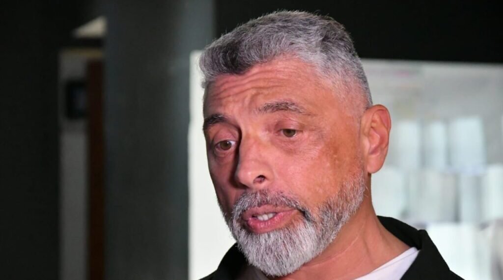 Concejal de Bahía Blanca critica veto de Milei y recibe amenazas por ello