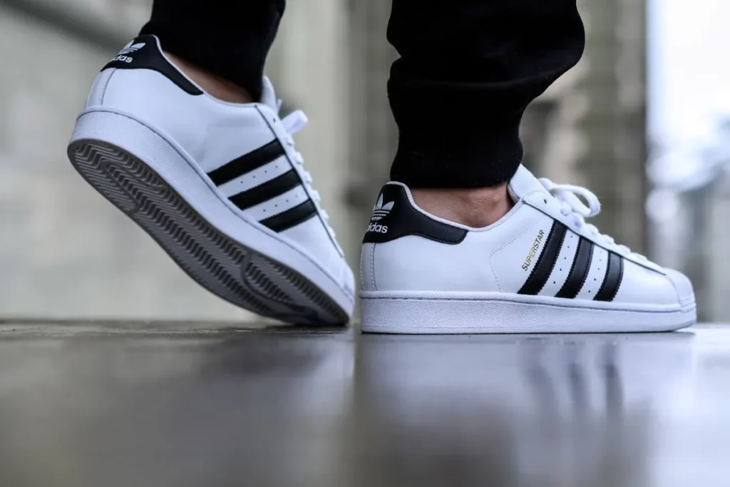 Outlet de Adidas en Palermo ofrece zapatillas originales a precios imbatibles