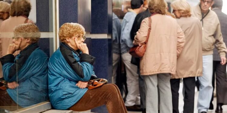 Fallan a favor de jubilada y obligan a empresas a indemnizarla por sobreduda