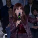 Cristina Kirchner desafía a sus críticos y lanza fuerte crítica a Milei