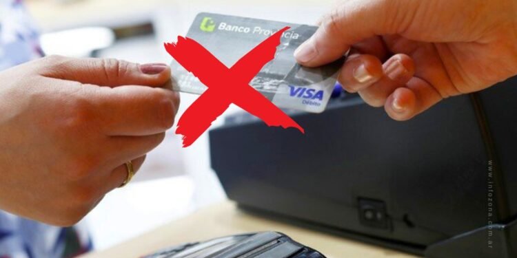 Aprehenden a joven en Pinamar por usar tarjetas robadas en compras