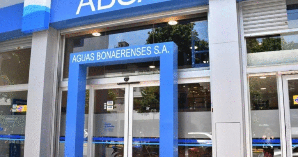 ABSA lanza plan de pago en cuotas sin interés para deudores del agua