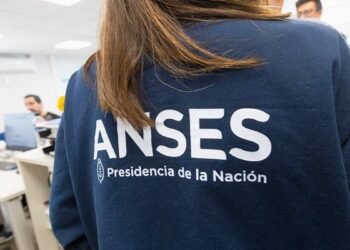 ANSES lanza un canal para denunciar maltrato y fraude en sus oficinas