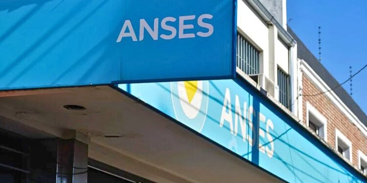Calendario ANSES: quiénes cobran tras el fin de semana largo
