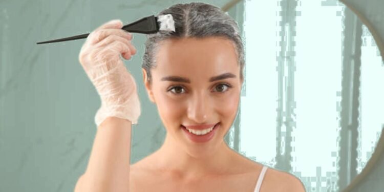 Cómo hacer un tinte casero que cubre las canas de manera efectiva