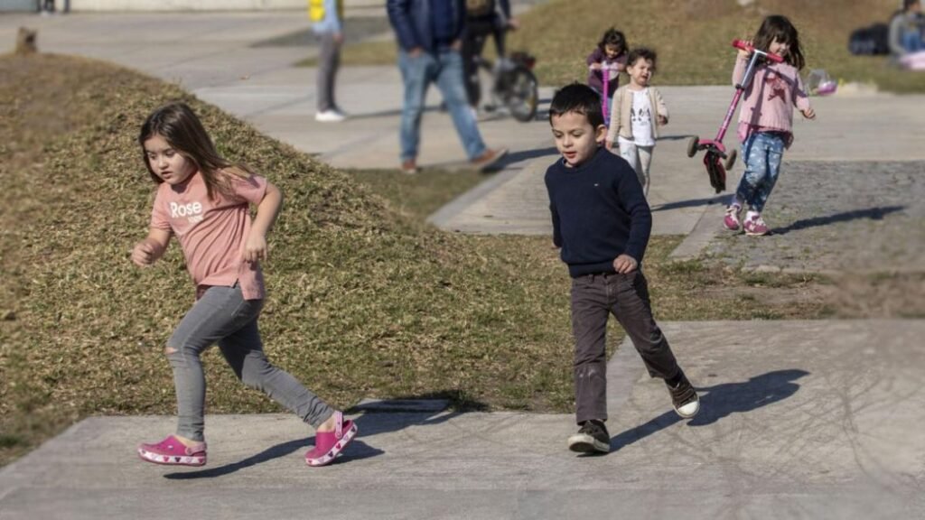 El Día de las Infancias se celebra el 10 de agosto por cambios electorales