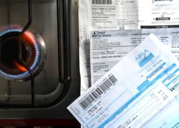 La AFIP evalúa revertir subsidios de gas que beneficiarían a 3,1 millones
