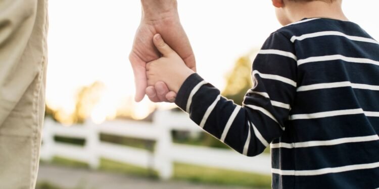 El costo de criar un niño de 6 a 12 años alcanzó $516.113 en mayo