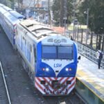 Tragedia en Villa del Parque: dos jóvenes mueren al ser atropellados por un tren