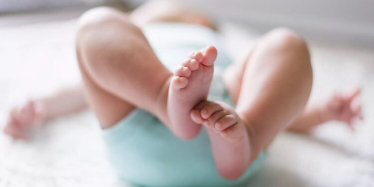 Caída de la natalidad en Argentina: 20% elige tener menos hijos por miedo al futuro