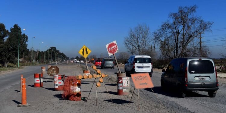 El gobierno provincial alerta sobre la paralización de obras esenciales en Buenos Aires