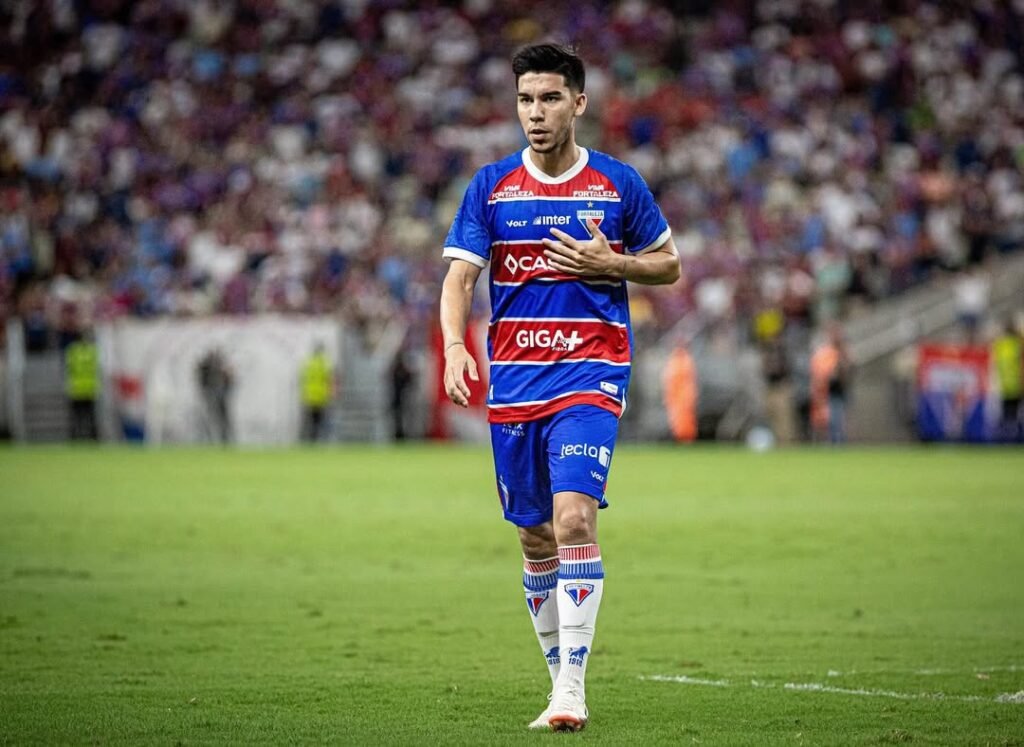 Riquelme elogia a Pol Fernández, que evalúa regresar a Estudiantes