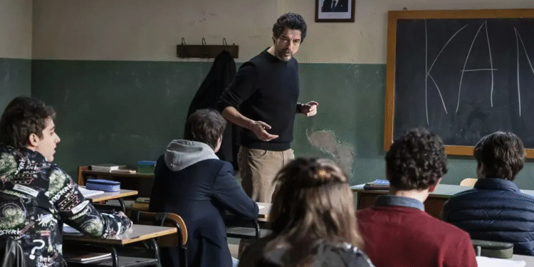 Sistema educativo argentino enfrenta crisis: 85% de alumnos en nivel bajo en Matemáticas