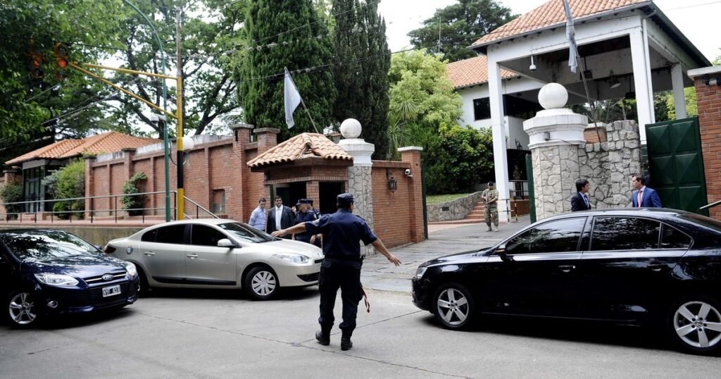 Amenaza de bomba en Olivos activa operativo policial en la Quinta presidencial
