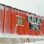 La Bandera Argentina y su simbolismo en la Confraternidad Antártica