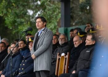 Kicillof lidera la Jura de Cadetes y resalta la modernización policial