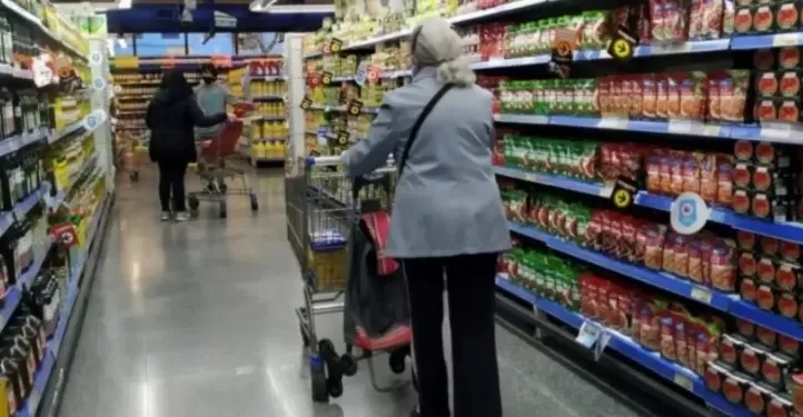 El consumo de los hogares crece un 45% y alcanza su mejor nivel en años