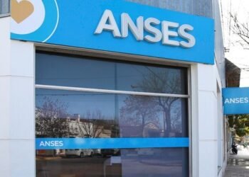 ANSES confirma aumento y bono adicional para jubilados y pensionados
