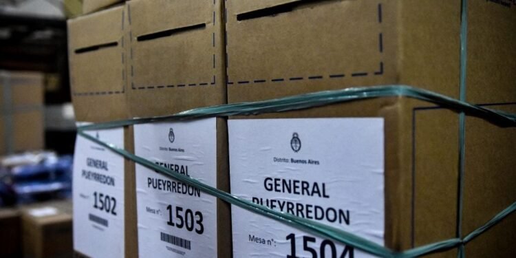 Bonaerenses se preparan para elegir legisladores el 7 de septiembre