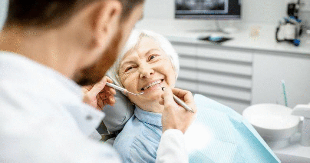 PAMI lanza "Sonrisa Mayor": tratamientos odontológicos gratis para jubilados