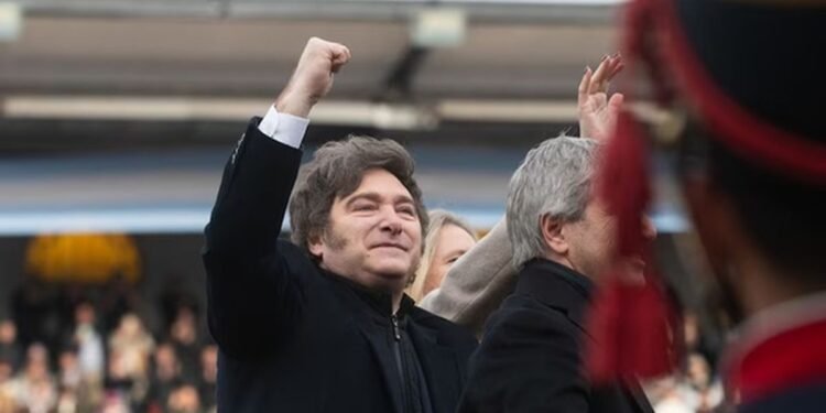 Milei anuncia reducción permanente de retenciones al campo en La Rural