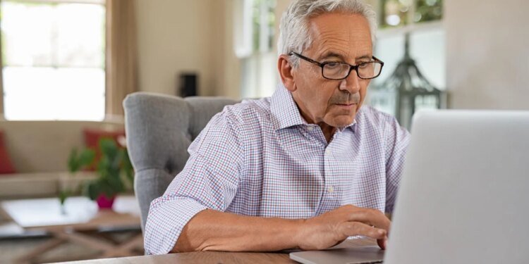 Jubilación en mano, muchos eligen seguir trabajando en la misma empresa