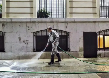 Aumento salarial para encargados de edificios impactará en las expensas