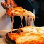 Güerrín: la pizzería emblemática que sigue conquistando paladares en CABA