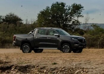 Fiat lanza la camioneta Titano en Córdoba para competir en el mercado local