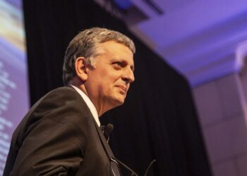 Horacio Marín tranquiliza sobre precios de nafta tras fallo en EE. UU.