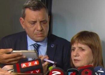 Bullrich acusa a Kicillof de atacar a la Policía por un asado familiar