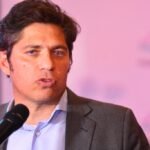 Kicillof critica a Milei y llama a unir al peronismo en la provincia