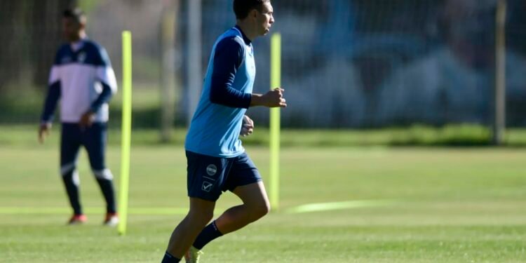 Gimnasia entrena fuerte y evalúa el regreso de Norberto Briasco para San Lorenzo