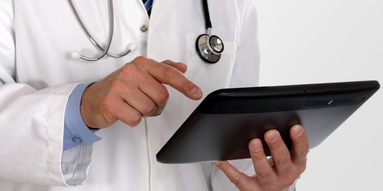 La receta electrónica reemplaza al papel en todas las indicaciones médicas