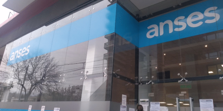 Se confirma el bono para jubilados en agosto: ¿cómo se cobrará?