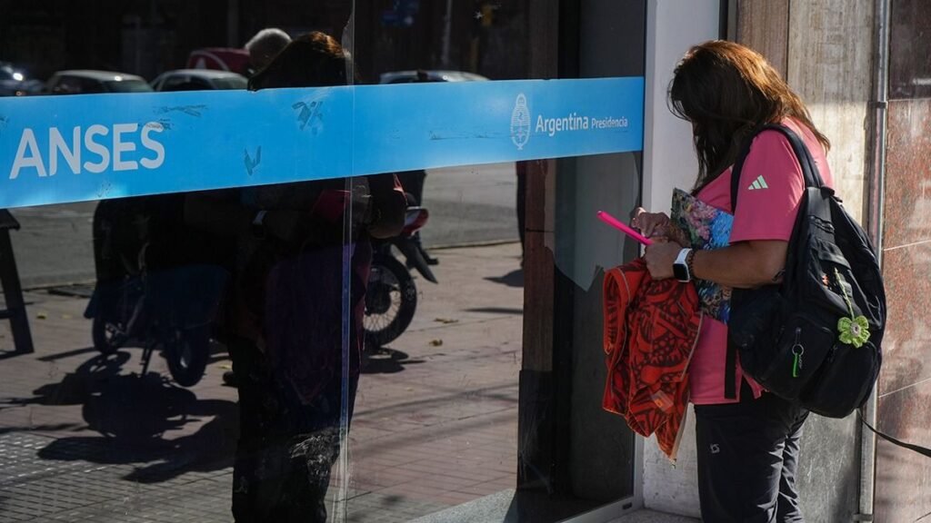 El calendario de pagos de ANSES inicia el 7 de julio: ¿qué tenés que saber?