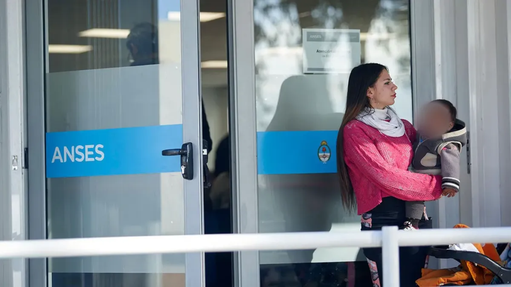 ANSES confirmará el aumento del tope de ingresos para el SUAF en julio