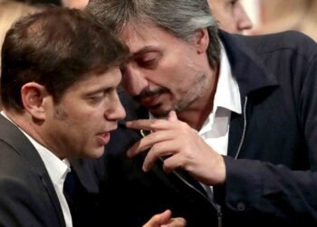 Kicillof, Massa y Máximo Kirchner sellan unidad del peronismo en La Plata
