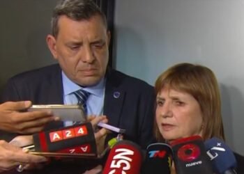 Bullrich pide reincorporar a policías desplazados por apoyar a Bondarenko